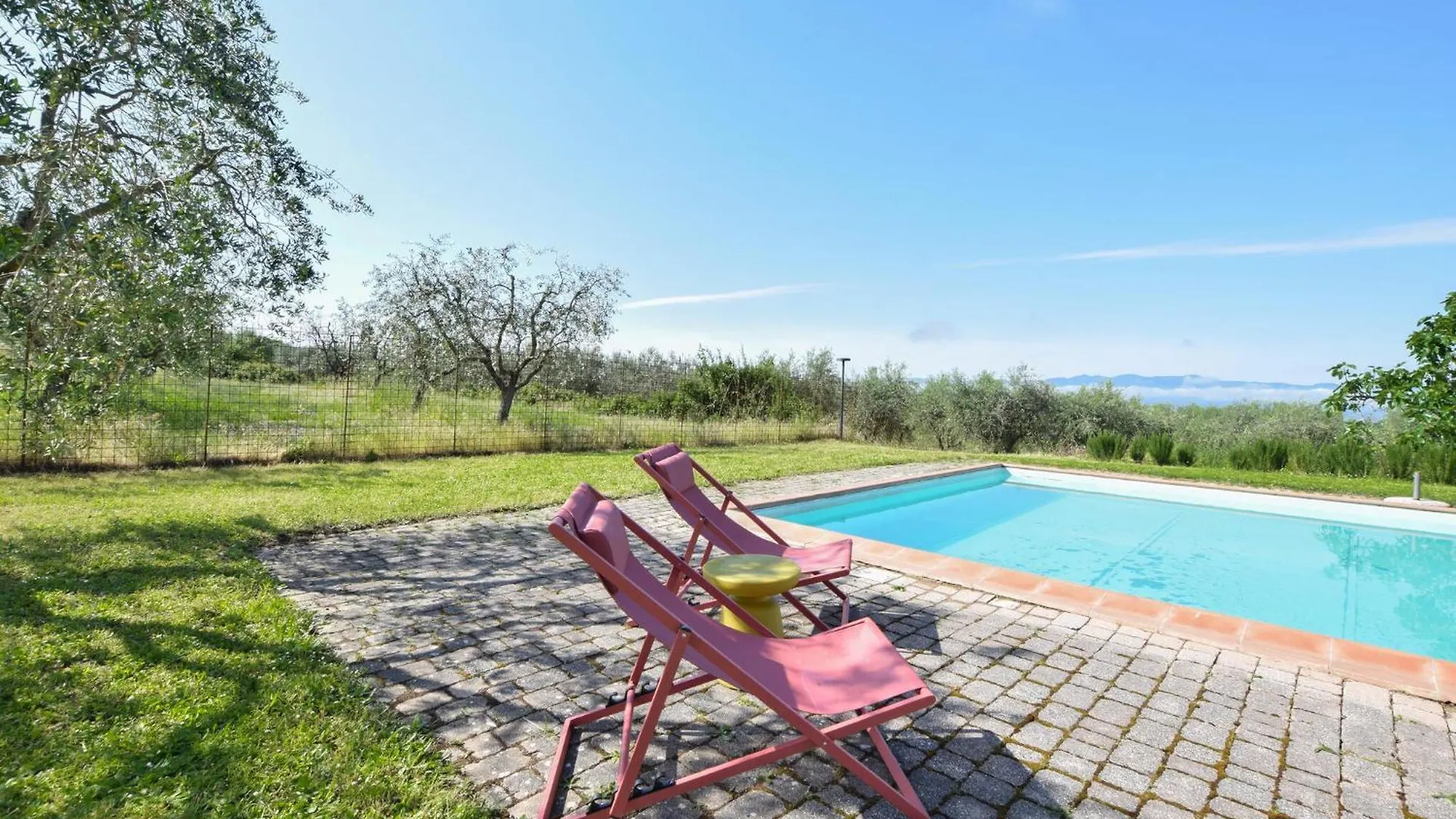 Awesome Apartment In Terranuova Bracciolini
